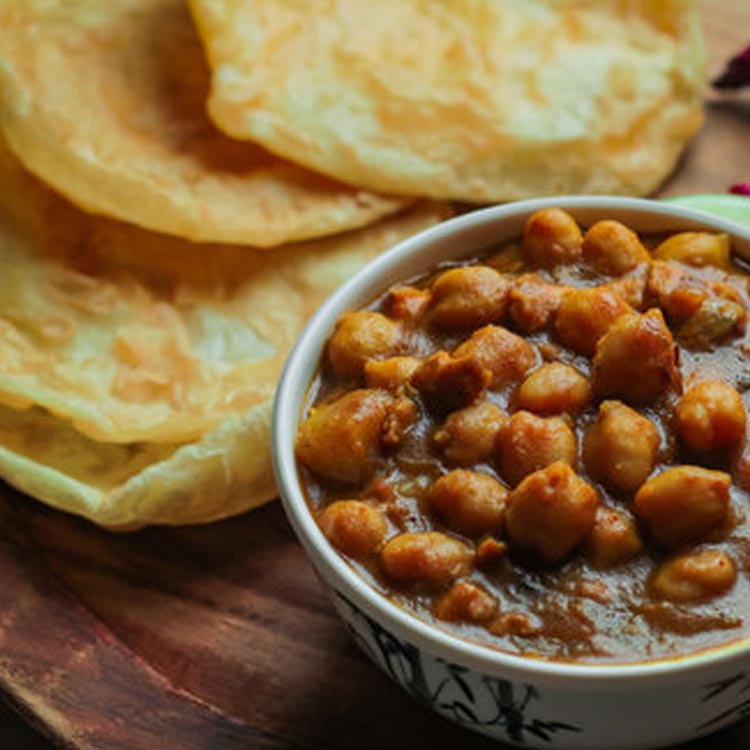 Chana Bhatura